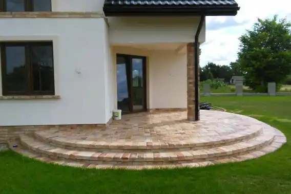 Elkamino Dom project - stone facade